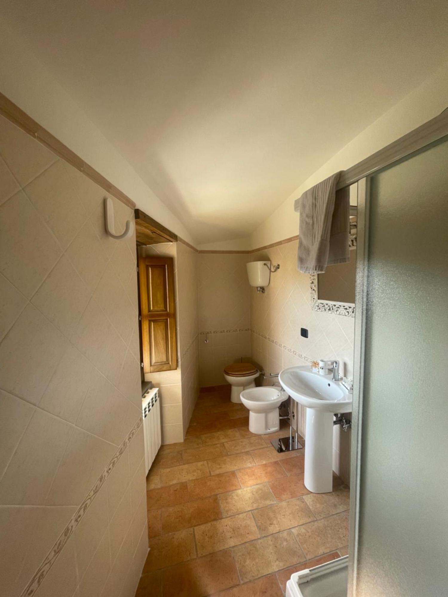 Locale Guest House Пиетралунга Екстериор снимка